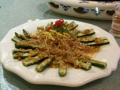 秋葵烩金针菇-肥肥小厨(咸阳路店)