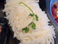 -辣伍鲜毛肚老火锅(元一店)