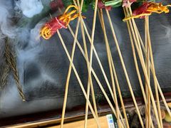 -鹿鸣山草本茶香火锅(园西路店)