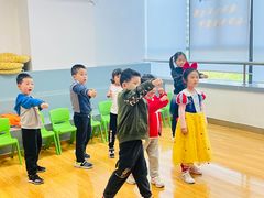 -蓝话筒·少儿成人演讲口才·主持朗诵·戏剧表演(大华第一坊店)
