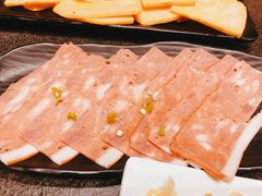 腌肉培根卷-完美生活炭火烤肉(二马路店)