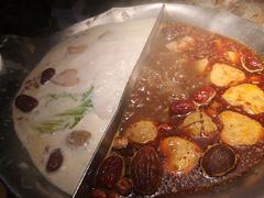 台式麻辣锅-湊湊火锅·茶憩(杭州湖滨银泰in77店)