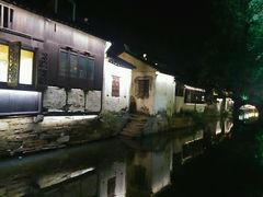 -周庄红庭演艺酒吧