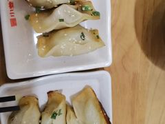 -小姜锅贴(凤凰街店)