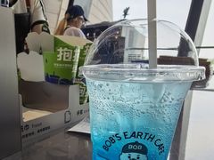 -抱抱地球咖啡馆(国家海洋博物馆店)