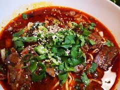 香辣牛肉面-陈家面馆