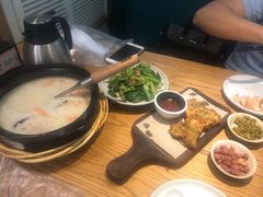 -潮粥荟·潮汕砂锅粥(朝阳大悦城店)