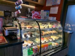 面包甜点陈列柜-COSTA COFFEE(上海虹口公园店)