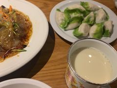 -关东小磨东北菜(上海长风大悦城店)