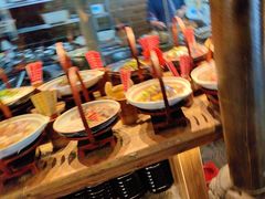 -帅巴人舅母子腊蹄民俗村