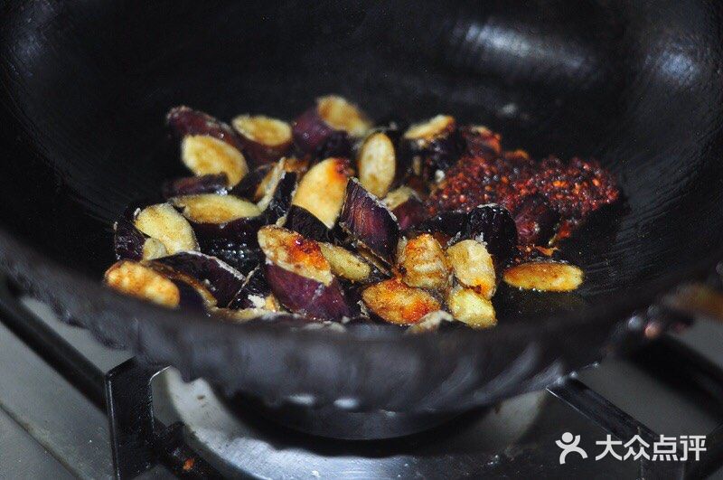麻婆长茄子