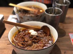 -麻婆婆白家肥肠粉(海岸城店)