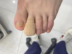 -世龙世家灰指甲·甲沟炎·跖疣护理·修脚(东江湾路店)