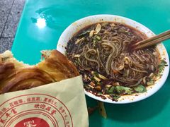 -甘记肥肠粉(马鞍北路店)