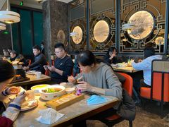 大堂-新白鹿餐厅(金鹰新街口店)