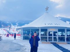 -中旅松花湖滑雪场