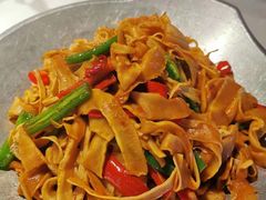 -荷塘秋月·本帮江浙菜(国权路店)