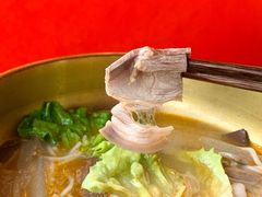 -小椒羊.羊肉粉 龙虾 羊肉串(新地旗舰店)