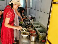自己放佐料-文山荷鲜居(翠湖店)