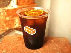 橘金气泡咖啡-瑞幸咖啡(西安软件园店)