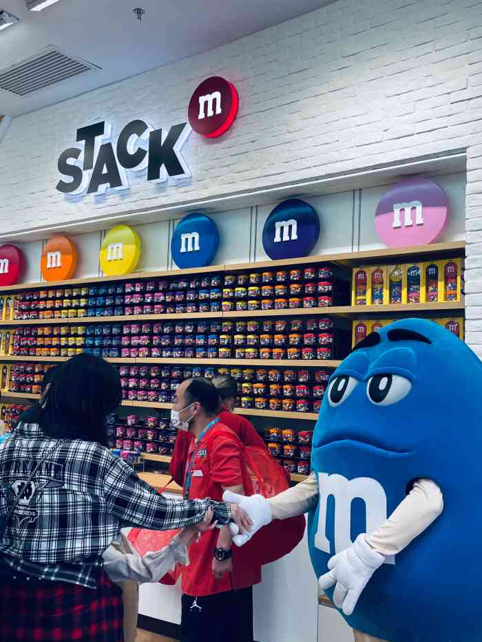 m豆巧克力世界(上海世茂广场店)-"位于人民广场的一家mm豆主题店,mm豆