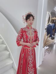 -艾米丽婚纱礼服