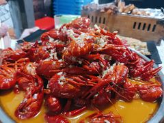 精品蒜泥龙虾-云晓光头烧烤吧(盛夏店)