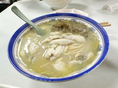 -明呈黄鱼面馆(斜土路店)