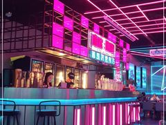 -燥次·烧烤酒场(万象城店)