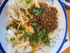 -傻根大肉面(三美店)