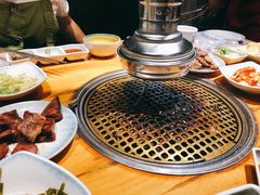 -唯成•韩国炭火烤肉 유성고기