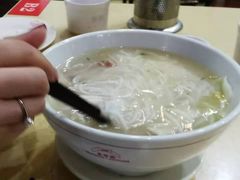 -桥香园云南过桥米线(金马碧鸡店)