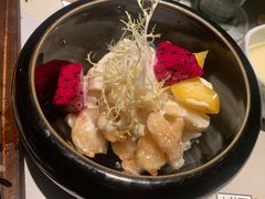 -穹六人间 people 6(岳阳路店)