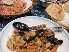 -旺角小渔村·海肠捞饭开创者(环山路店)