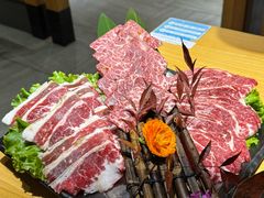 -久居·炭火烤肉(景辰大厦店)