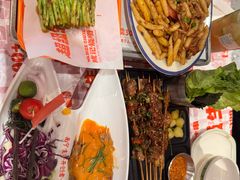 -威记烧嘢·南宁烧烤·超级生牛(绿地店)