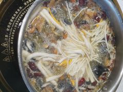 -八珍玉食鸡煲·打边炉(印象城店)