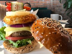 芝心牛肉汉堡-Lets burger非常汉堡·环球风味(蓝色港湾店)