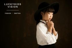 -四叶草环球旅拍