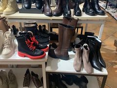 -三福时尚(三峡广场华夏银座店)