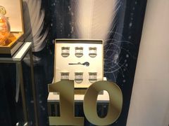 -燕庭·纯燕窝·甜品下午茶(南京西路店)