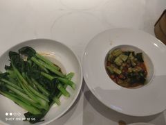 -万龙洲海鲜(大兴绿地缤纷城店)