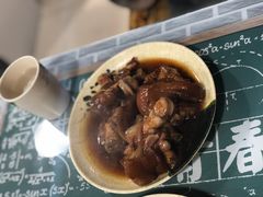 辛辣猪蹄-贤花饭店(凯德店)
