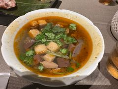 -小厨娘绣中淮扬(总统府大行宫店)