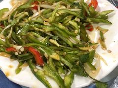 -亨利烧烤(理想山店)