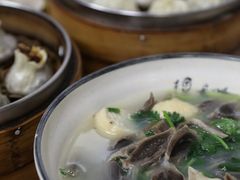 老鸭粉丝汤-曼曼汤包(建国西路店)