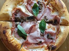 火腿蘑菇披萨-Alimentari Mulino意大利餐吧&烘焙(丰盛里店)