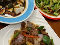 -东北风味思缘食府(对湖路店)