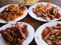 -老鼎万春卤菜(鹭湖宫8区店)