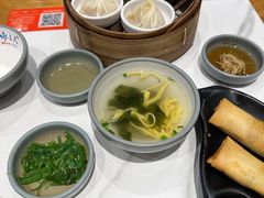 -馋三尺蟹粉小笼(人民广场店)